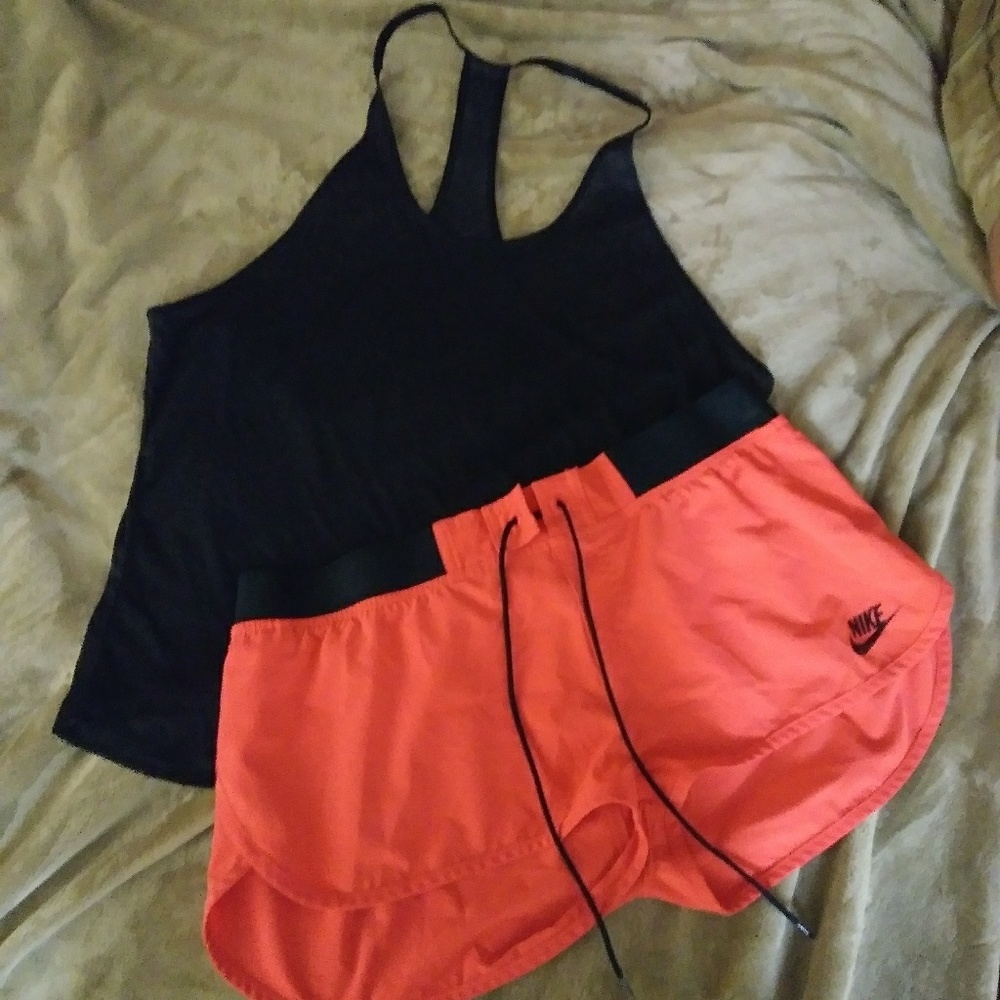 Nike workout set!